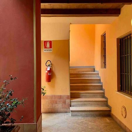 Da Mari2 - Adorable Studio - Cir 017029 Cni00115 Apartment Brescia Bagian luar foto