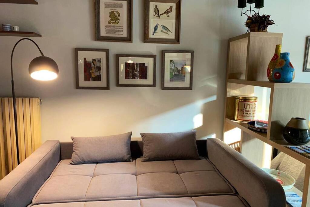 Da Mari2 - Adorable Studio - Cir 017029 Cni00115 Apartment Brescia Bagian luar foto
