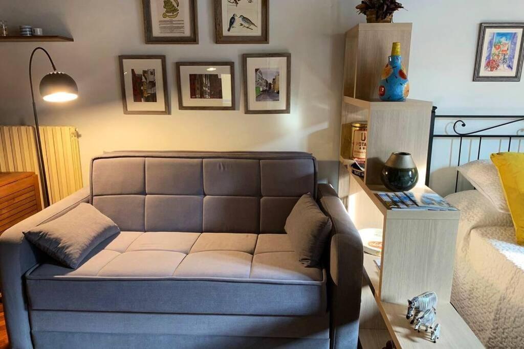 Da Mari2 - Adorable Studio - Cir 017029 Cni00115 Apartment Brescia Bagian luar foto