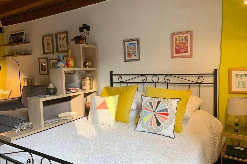 Da Mari2 - Adorable Studio - Cir 017029 Cni00115 Apartment Brescia Bagian luar foto