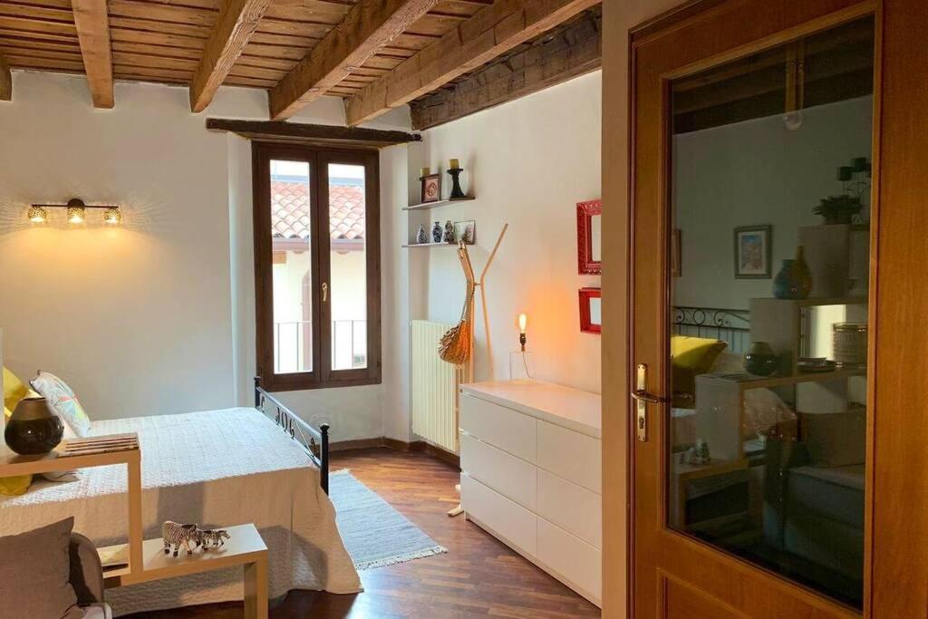 Da Mari2 - Adorable Studio - Cir 017029 Cni00115 Apartment Brescia Bagian luar foto